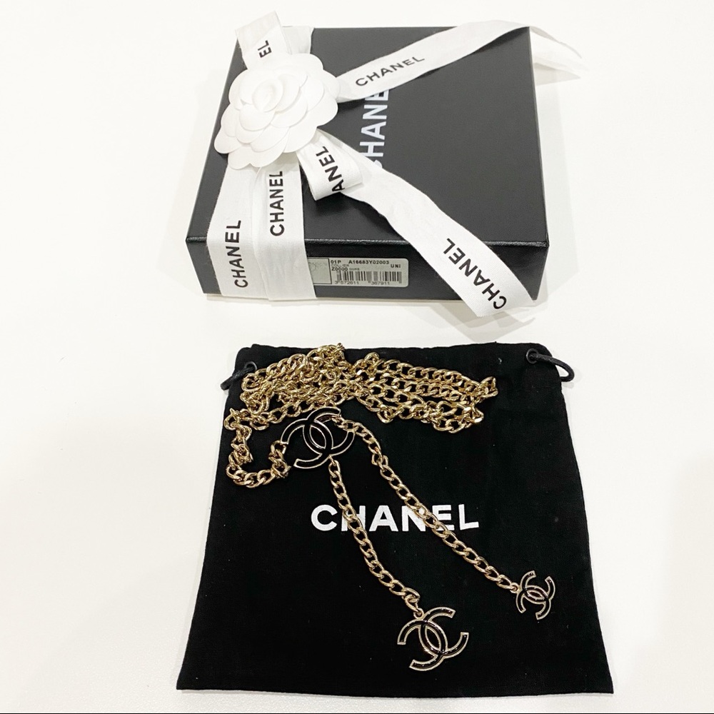 ❌SOLD❌VINTAGE CHANEL Black Gold CC Logo Necklace - Picture 10 of 12